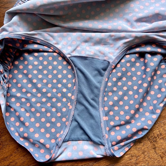 Maternity Swimsuit - Size Medium - Picture 7 of 7